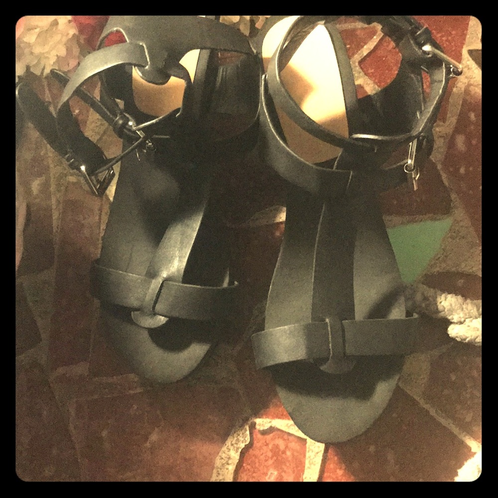 All black wedges with silver dull diamonds